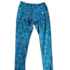 Nike dri fit turquoise/ teal snakeskin print leggings size XL